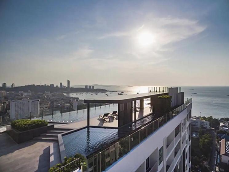 Апартаменти Great Location With Infinity Pool - Central Паттая Екстер'єр фото