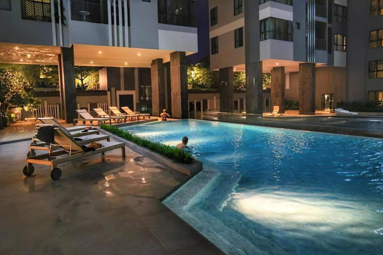 Апартаменти Great Location With Infinity Pool - Central Паттая Екстер'єр фото