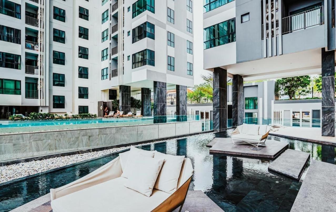 Апартаменти Great Location With Infinity Pool - Central Паттая Екстер'єр фото